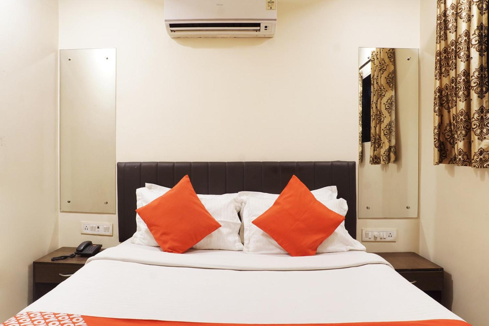 Oyo Hotel Paradise Mumbai Exterior foto